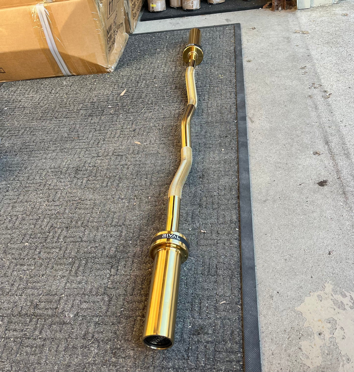 RIVAL Gold EZ Curl Bar